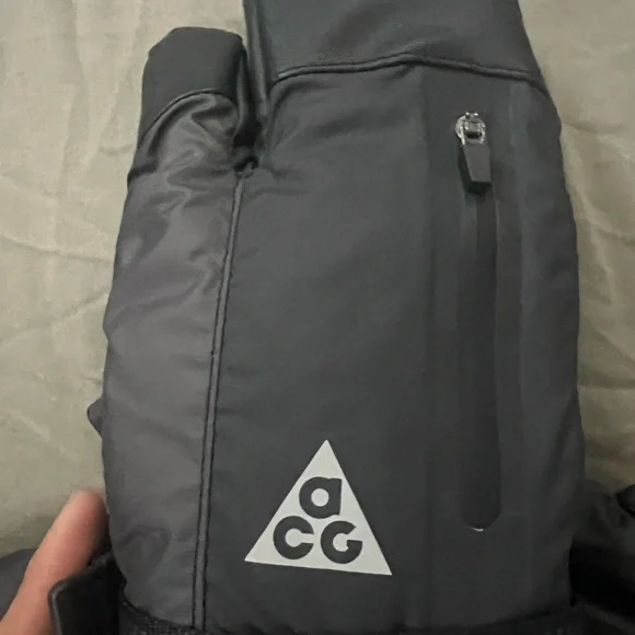 Nike ACG Goretex Prima Loft Mittens - Picture 3 of 6